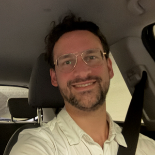 Portrait of Glenn Hofman, 3D visualisation designer and developer